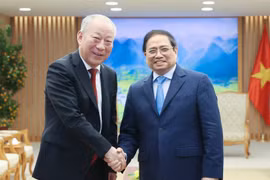 政府总理范明政会见中国领先的建筑公司董事长