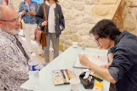 在法国追求艺术之梦的越南年轻画家