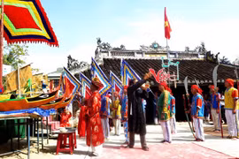 广义省李山岛县举行“黄沙兵替身祭礼”仪式