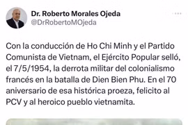 莫拉莱斯·奥赫达在社交网络上发布的消息中强调了胡志明主席、越南共产党和越南人民军在 “煊赫五洲，震动地球”胜利中发挥的领导作用。图自越通社