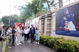 “体育与友谊”图片展在胡志明市举行。图自越通社