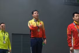 黄春荣为越南体育代表团夺得首枚奥运金牌。