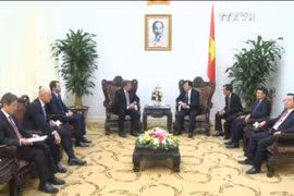 越南政府副总理郑廷勇会见美国艾克森美孚集团副董事长