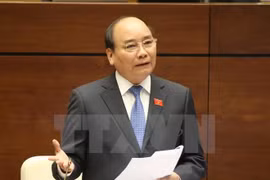 越南第十四届国会第二次会议：政府总理阮春福回复国会代表的提问
