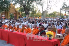 茶荣省为高棉南宗佛教僧侣进行民族和宗教政策与法律知识培训
