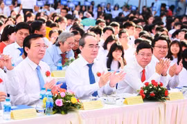 阮善仁同志：学校教育应更好地发挥创新思维