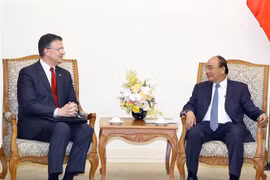 越南政府总理阮春福会见美国驻越大使