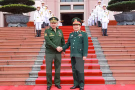 俄罗斯联邦国防部长谢尔盖·绍伊古对越南进行正式访问