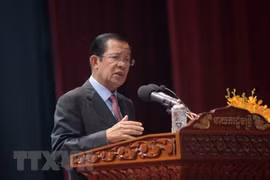柬埔寨政府和各政党同意建立最高协商委员会