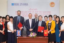 越南与英国进一步加强教育合作关系
