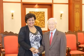 越共中央总书记阮富仲会见古巴客人