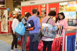 越南旅游总局在中国四座城市开展旅游推介活动