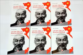 胡志明主席经典著作《革命之路》意大利语版正式问世