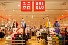 日本全球服装零售商优衣库即将进入越南市场