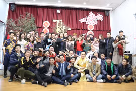 韩国华城市政府高度评价在韩越南人的贡献