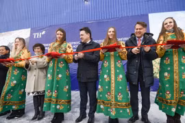 越南TH集团在俄罗斯建设的首个高产奶牛场正式竣工投产