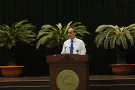 越共胡志明市第十届委员会第十八次全体会议闭幕