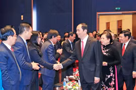 用好侨胞资源 建设祖国家乡