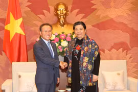 越韩两国国会提升合作层次 促进经验交流
