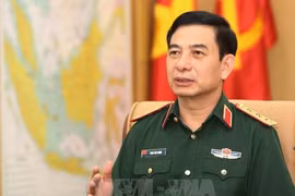 越南人民军总参谋长会见马来西亚海军司令