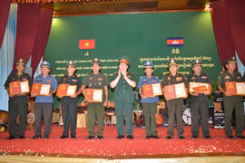 关于越柬建交50周年的艺术创作大赛颁奖仪式在金边举行