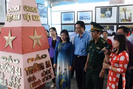 “黄沙长沙归属越南”地图资料展在薄辽省举行