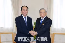 越南国家主席陈大光访问日本群马县
