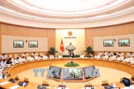 政府总理阮春福主持召开政府7月份例行会议 下决心有效抑制2018年通货膨胀