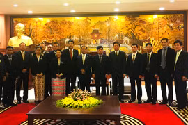 越南与缅甸分享民族工作政策经验