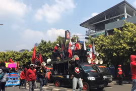 五·一国际劳动节：印尼劳工要求该国政府采取措施限制外籍劳工数量
