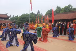 2018年雄王忌日与雄王庙庙会：雒龙君国祖拜祖大典及缅怀瓯姬国母敬香仪式隆重举行