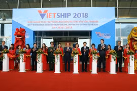 2018年第九届越南国际航海运输及造船工业展览会正式开幕