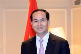 越南国家主席陈大光接受孟加拉国媒体的采访