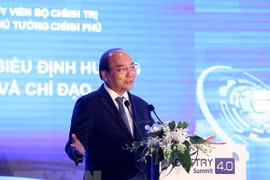 越南政府总理阮春福：把握机会 早日登上“4.0之船”