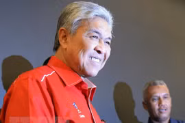 马来西亚前副总理被指控洗钱、腐败