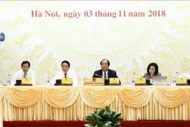 越南政府10月份例行会议：不要因取得一点成就而骄傲