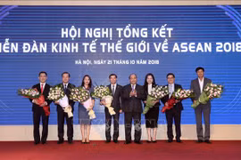 阮春福总理：有效开展WEF ASEAN 2018的成果 服务于国家发展事业