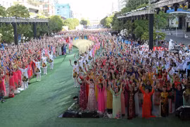 2018年第五届胡志明市奥黛节精彩开幕