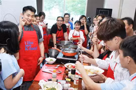 韩国厨师在越南推介传统美食