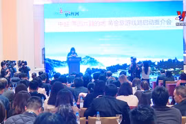 越南与中国“两国六目的地”黄金旅游线路启动