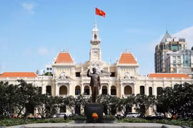 组图：南方解放、国家统一48周年：建国卫国史上的豪迈篇章