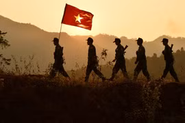 组图：默默守护边境地区的战士