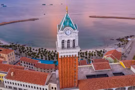 组图：坚江省富国玉岛地中海镇
