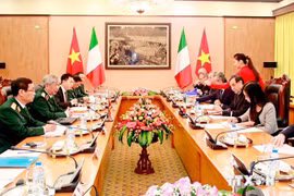 越意首次副部长级国防政策对话会场景