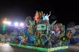 2012年广宁下龙湾狂欢节