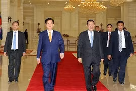 越南政府总理阮晋勇与柬埔寨首相洪森