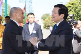 柬埔寨国王诺罗敦·西哈莫尼与越南国家主席张晋创