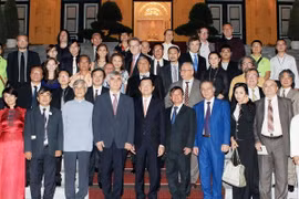 越南国家主席张晋创会见赴越参加亚欧新音乐节代表团