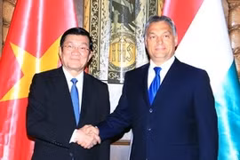 越南国家主席张晋创会见匈牙利总理欧尔班·维克多