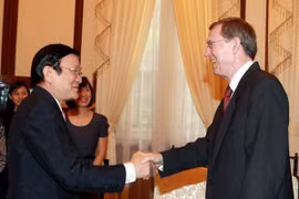 越南国家主席张晋创会见挪威驻越大使 斯塔勒·托斯坦·利萨